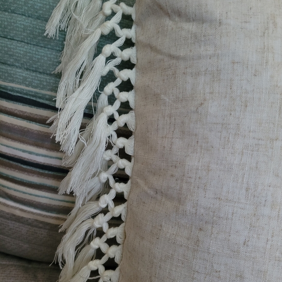 Rae Dunn Beach Pillow - Picture 2 of 3